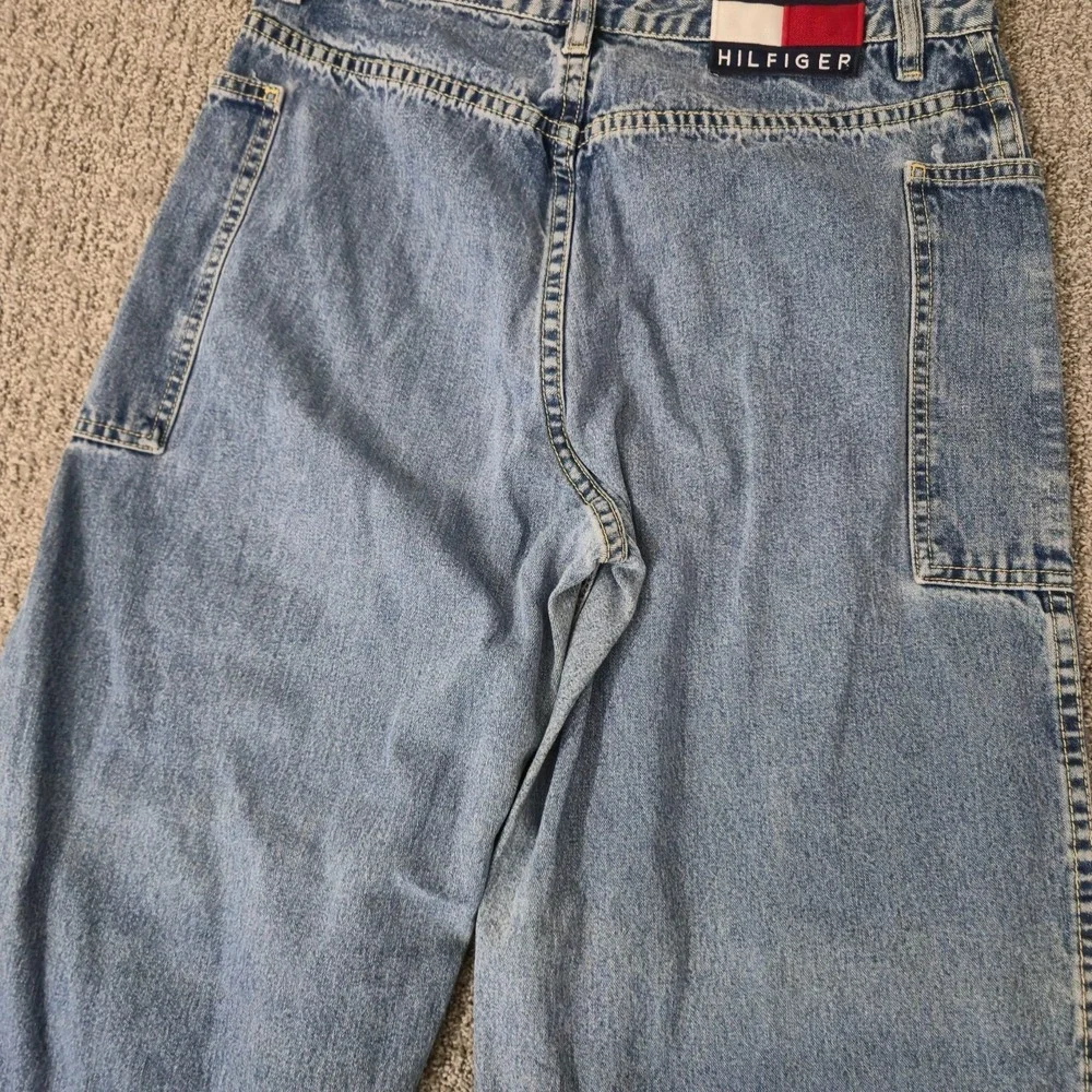 Vintage Tommy Hilfiger Skater Jeans Big Flag Size 9 Blue Denim Wide Leg Y2K - Picture 9 of 10